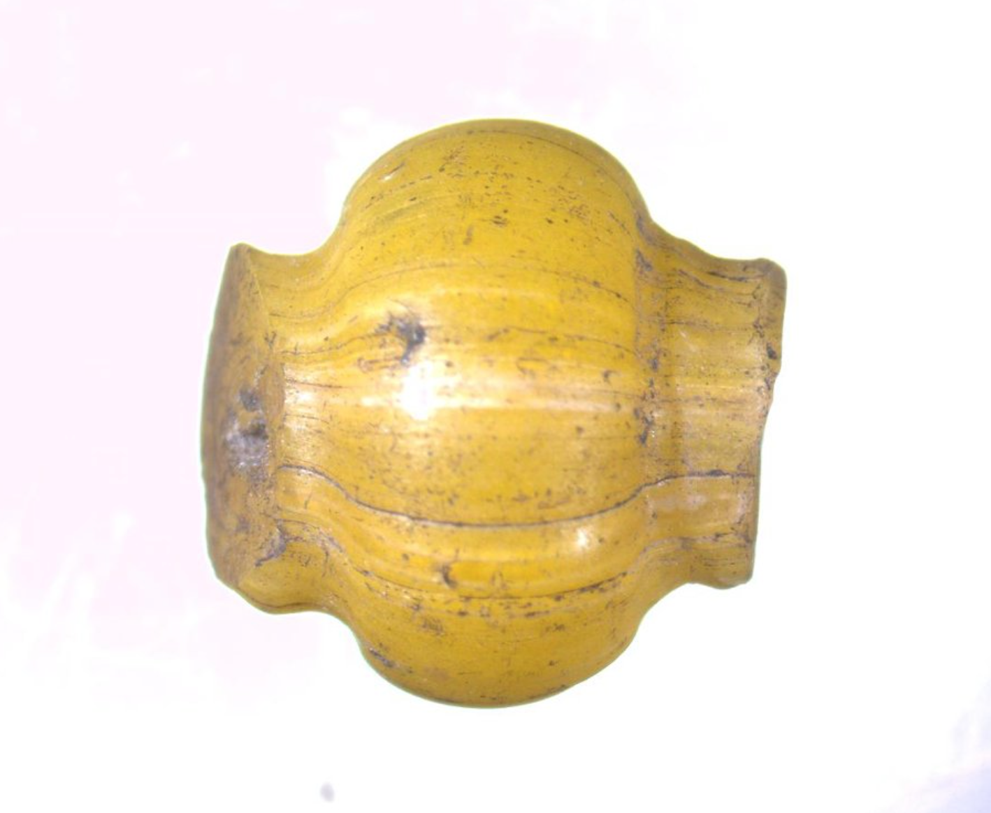 Бусина-лимонка желтая, Гнёздово, кон. IX - нач. XI вв.